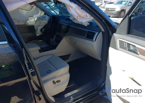 2019 Volkswagen Atlas 3.6L V6 Sel из США, поврежденный, VIN 1V2MR2CA5KC597055